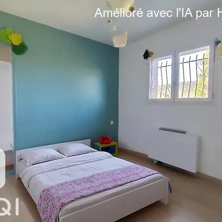 Piscine Interieure Et Foret